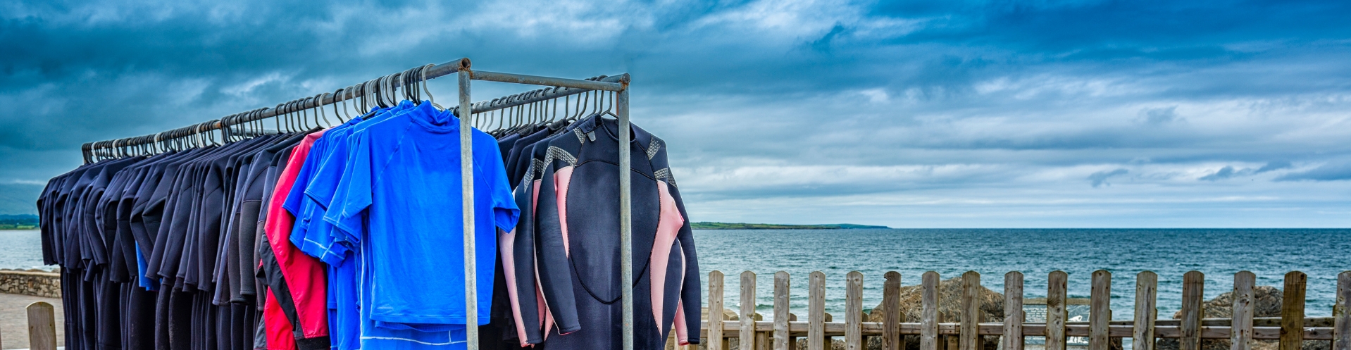 Dry diving suits